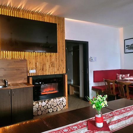Apartmanovy Dum Pastak Лоучна-над-Десноу Экстерьер фото