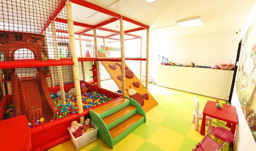 Apartmanovy Dum Pastak Лоучна-над-Десноу Экстерьер фото